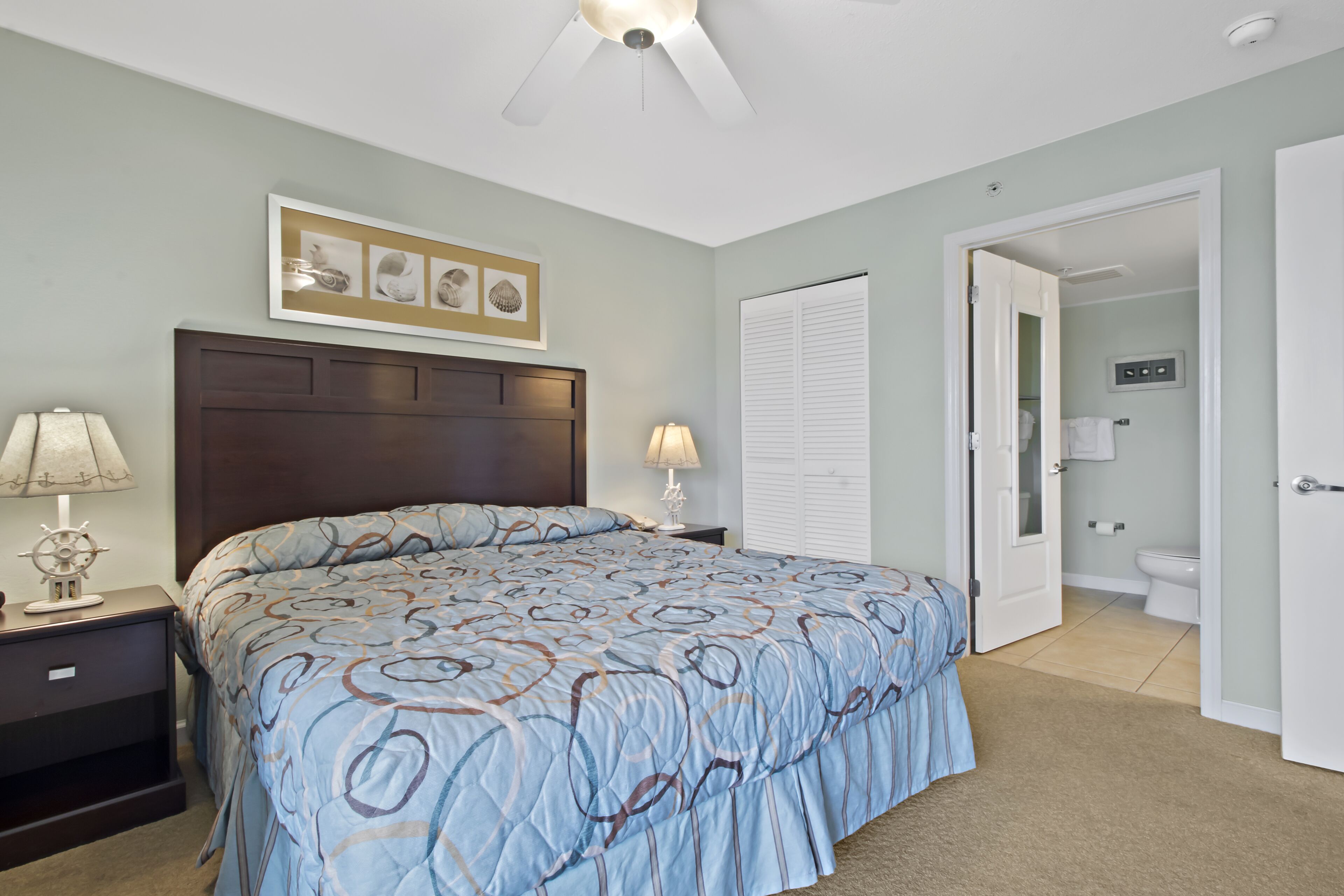 3BR- 6th floor- Lake & Golf View condo|Short walk to beach| Resort Access|