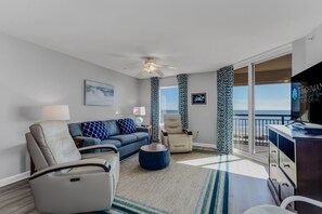 Smart TV, DVD player, stereo