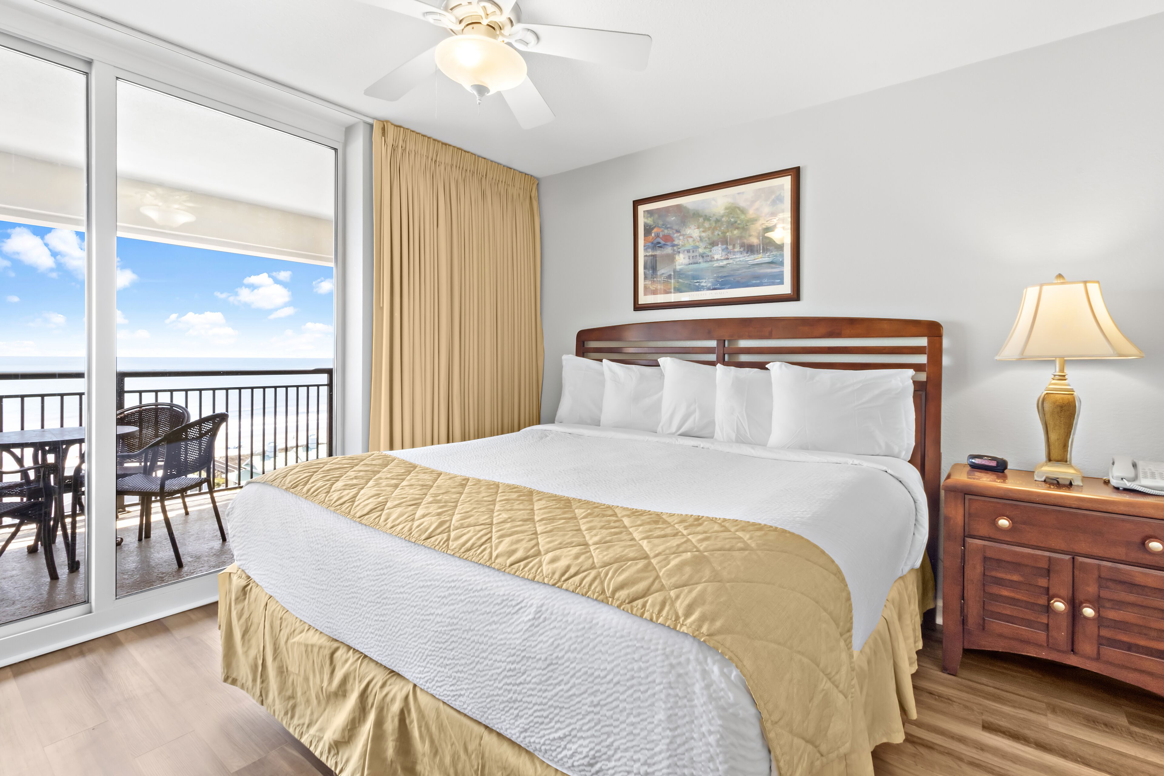 3BR- 11th floor- Oceanview condo|Short walk to beach| Resort Access|Free Parking