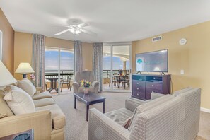 Smart TV, DVD player