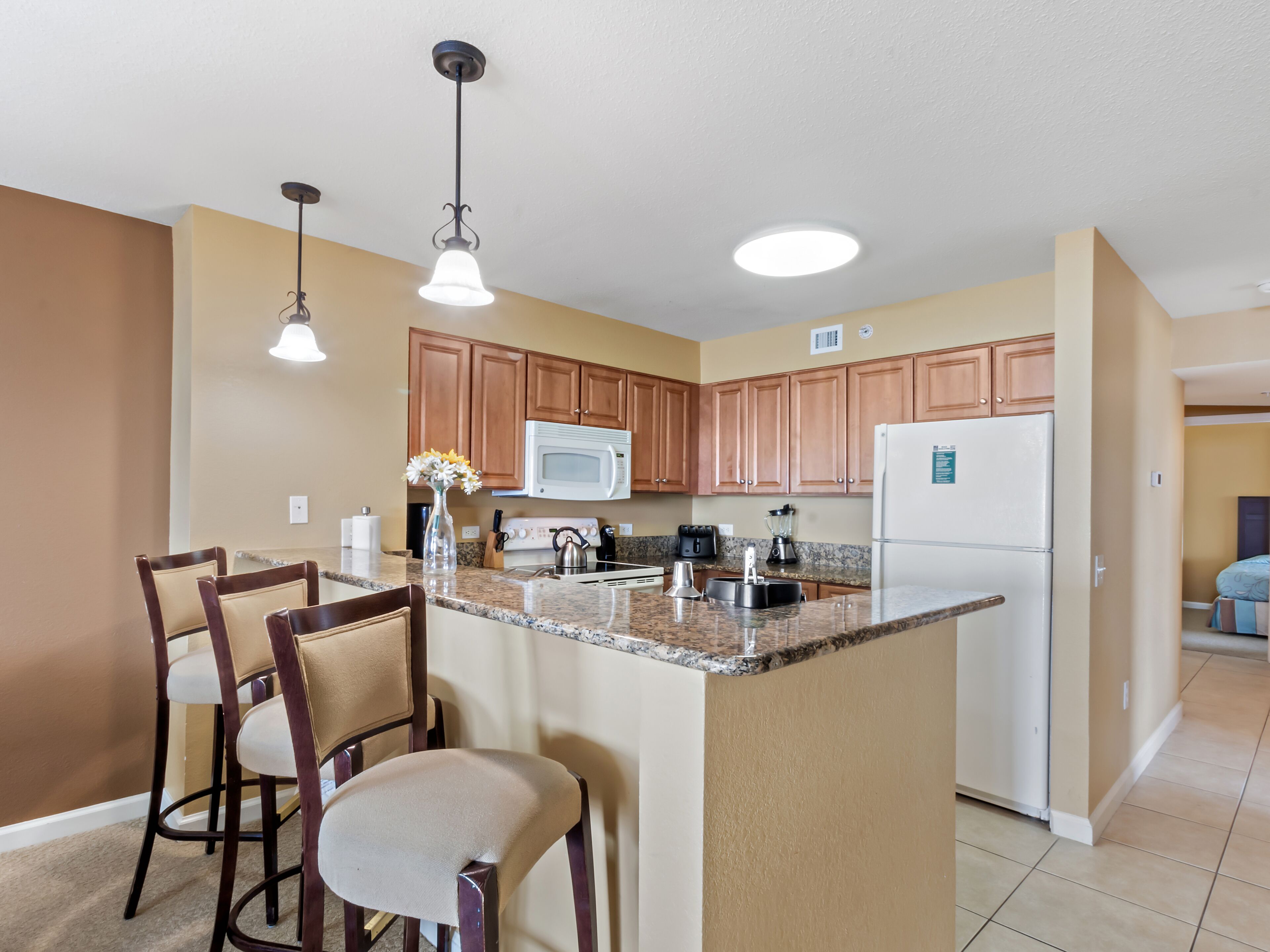 3BR- 6th floor- Oceanview North Front Corner Condo