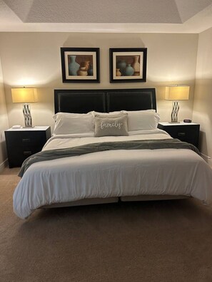 Desk, iron/ironing board, WiFi, bed sheets - Championsgate Home Near Disney,Universal, Airport (Davenport)