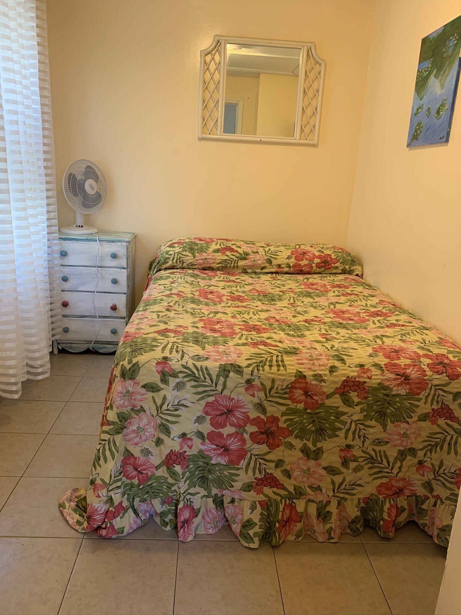 Charming 4bedroom/Lg. fenced in yard- 5 min to boardwalk&beach, w/fire pit