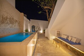 Outdoor pool - Luxury mediterranean Villa, perfect location (Mérida)