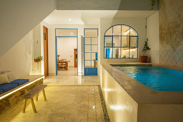 Alberca al aire libre 