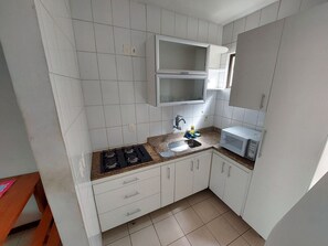Villa | Cucina privata | Frigorifero, microonde, frullatore, pentole/stoviglie/utensili