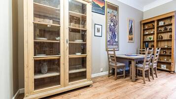 Family Apartment | Living room