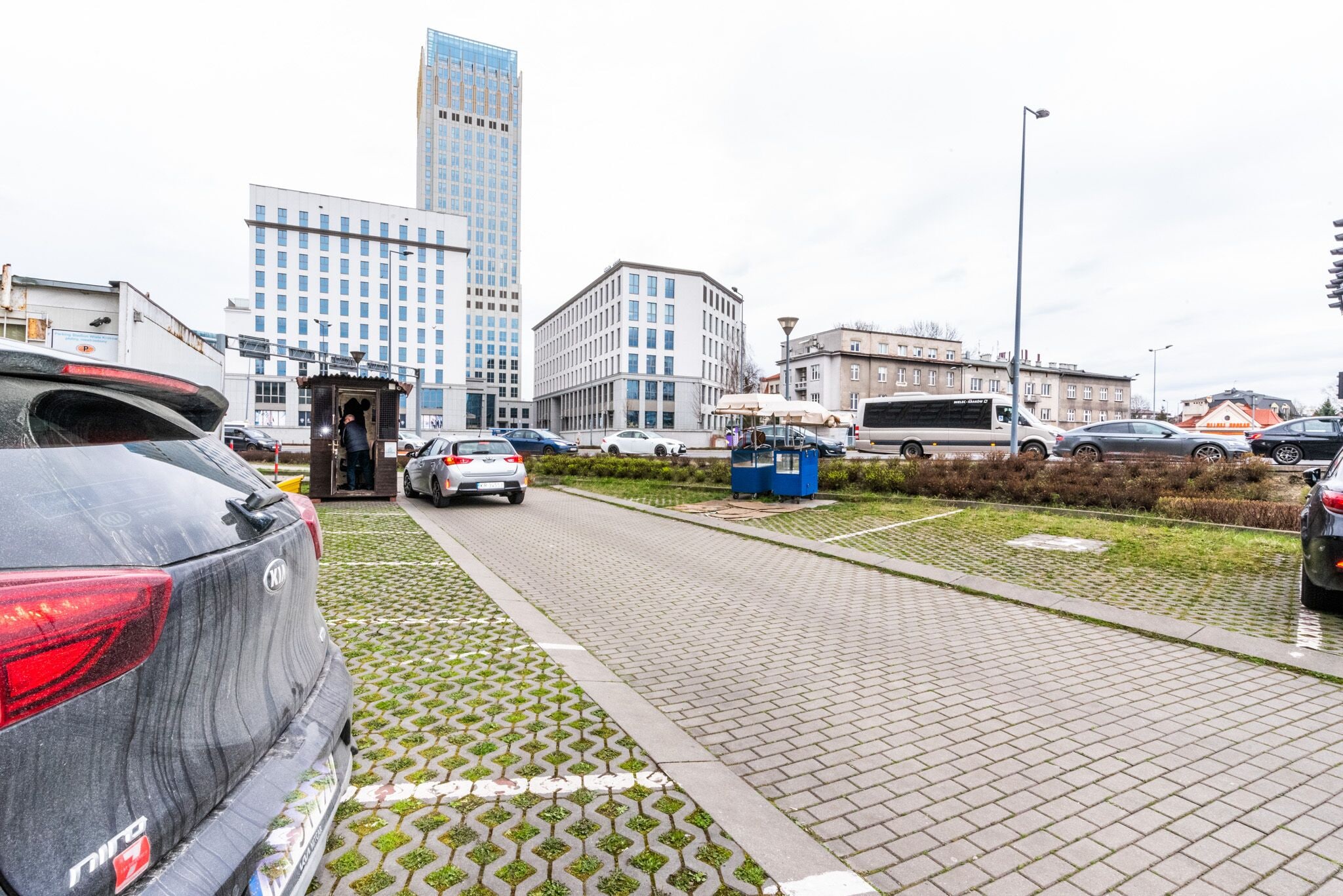 Ubetjent parkering (inkludert)