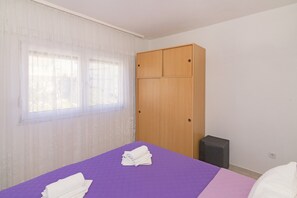 1 Schlafzimmer, WLAN, Bettwäsche