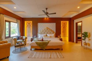 4 Schlafzimmer, Bügeleisen/Bügelbrett, WLAN