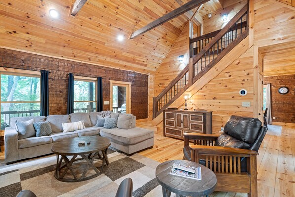 Fireplace - Cabin getaway in downtown! (Blue Ridge)