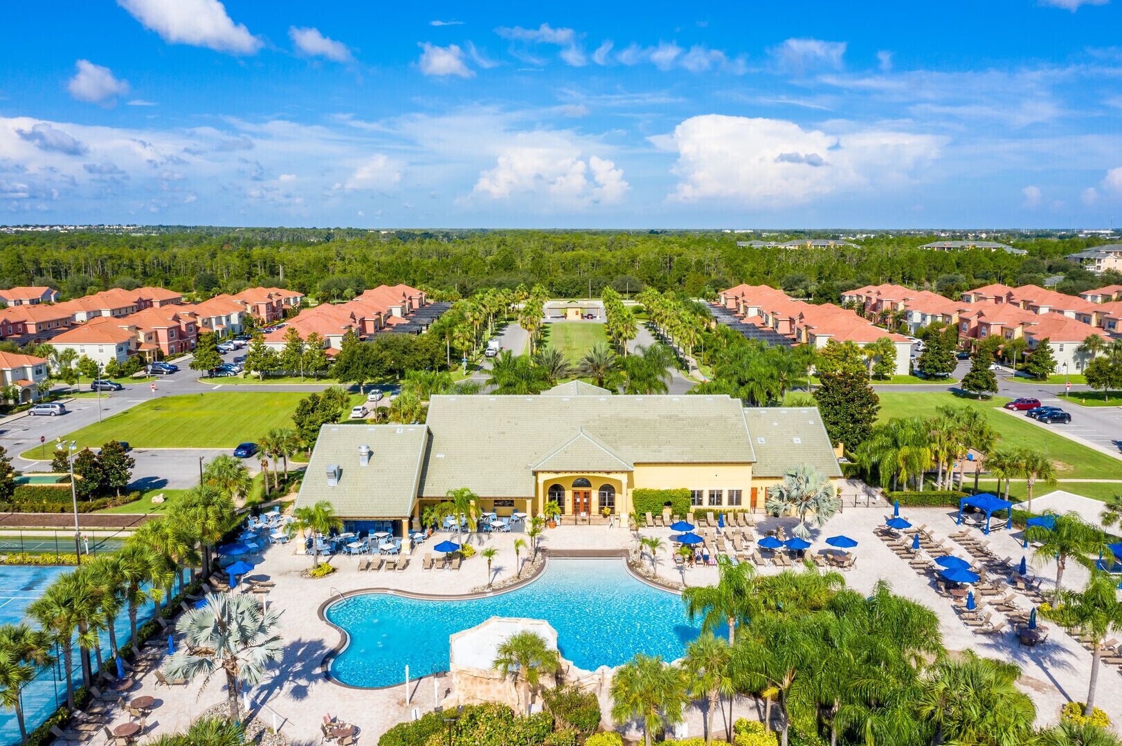 المنشأة من الخارج