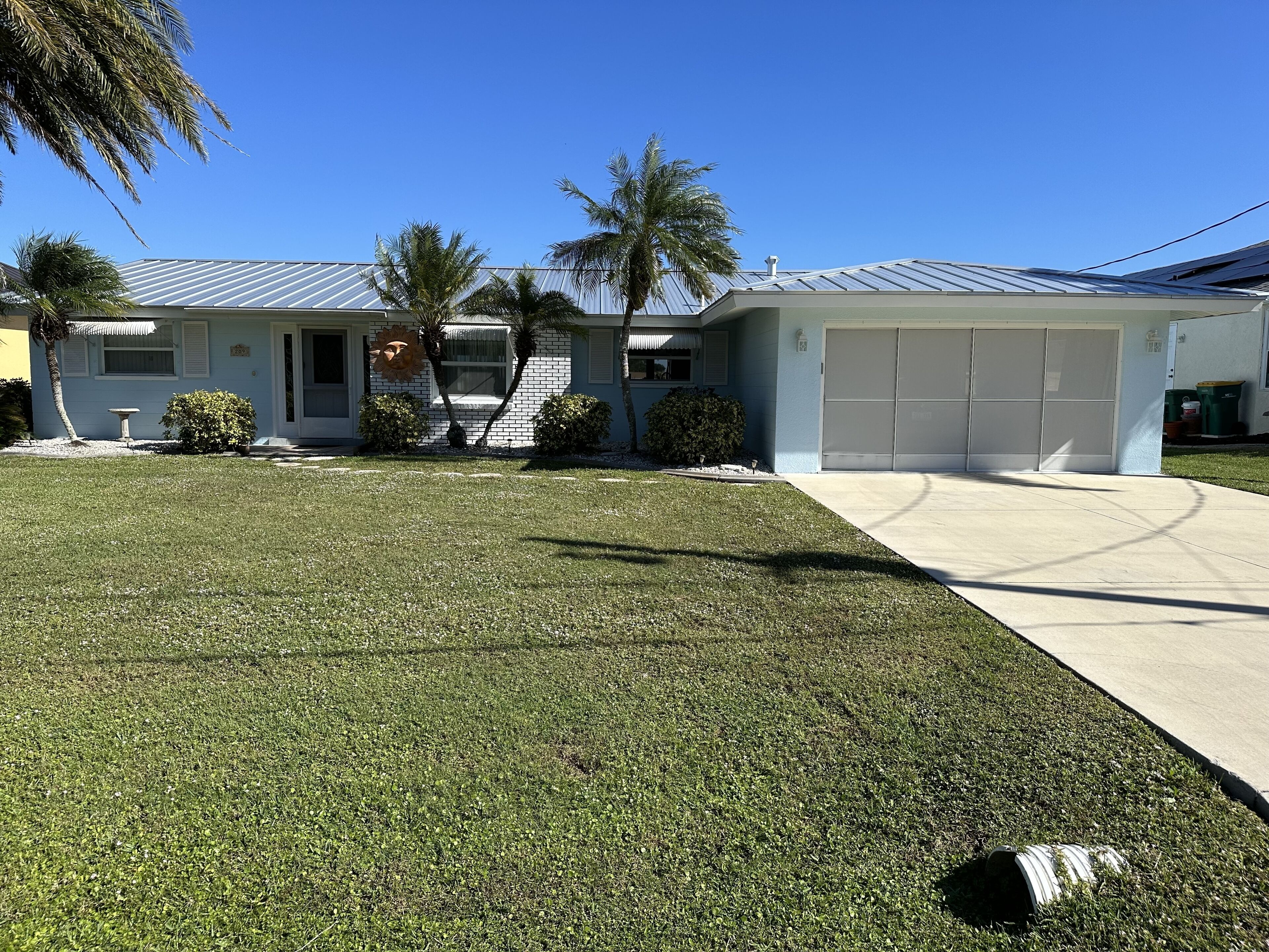 Waterfront House with Heated Pool and Fishing Dock