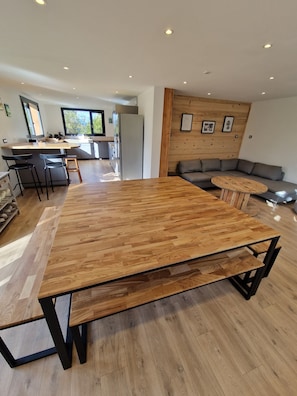 Interior - 7-bedroom gîte for 15 people, located in the heart of nature, Savoie (Saint-Paul)
