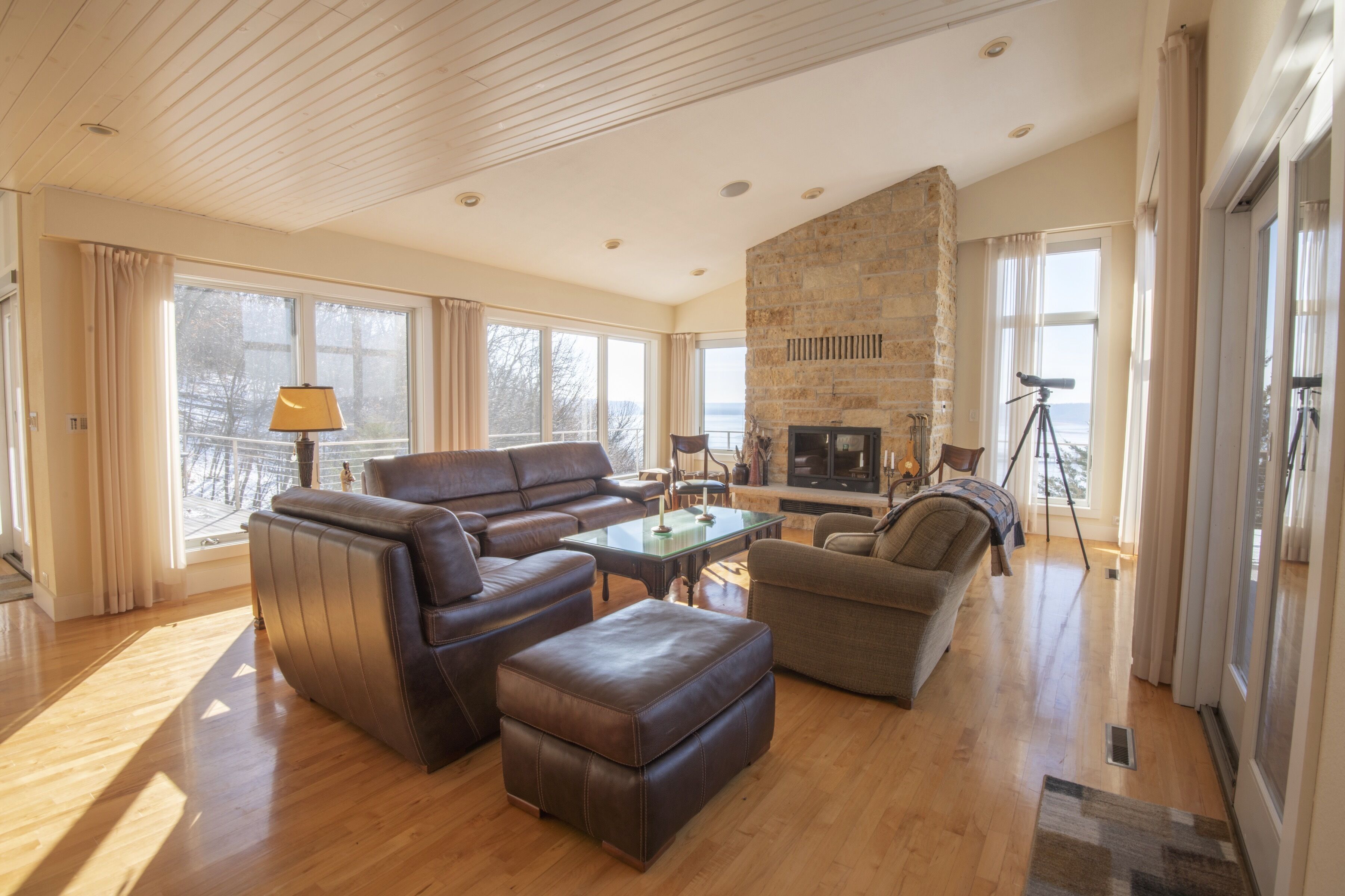 A View to a Thrill - Experience a beautiful view of the Upper Mississippi River