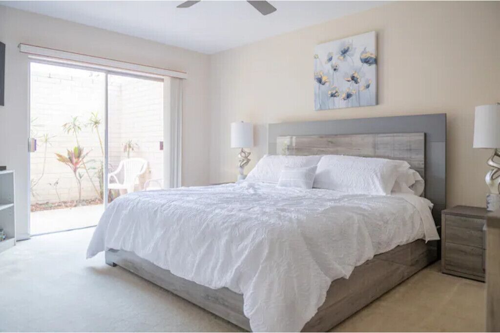 Lake Hamilton Hideout