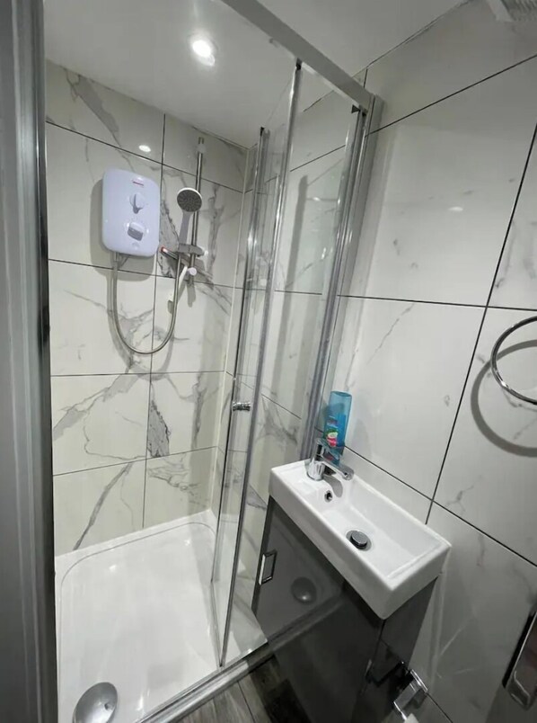 Towels, soap, shampoo