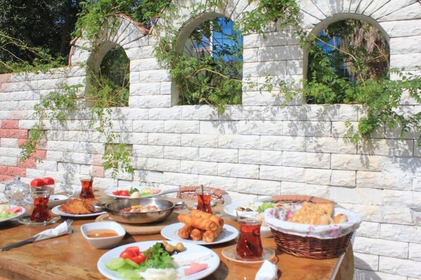 매일 뷔페 무료 아침 식사 포함