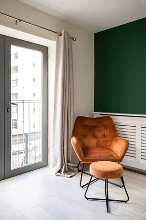 Interior - Luxury, Sleeps 6, City Centre (Belfast)