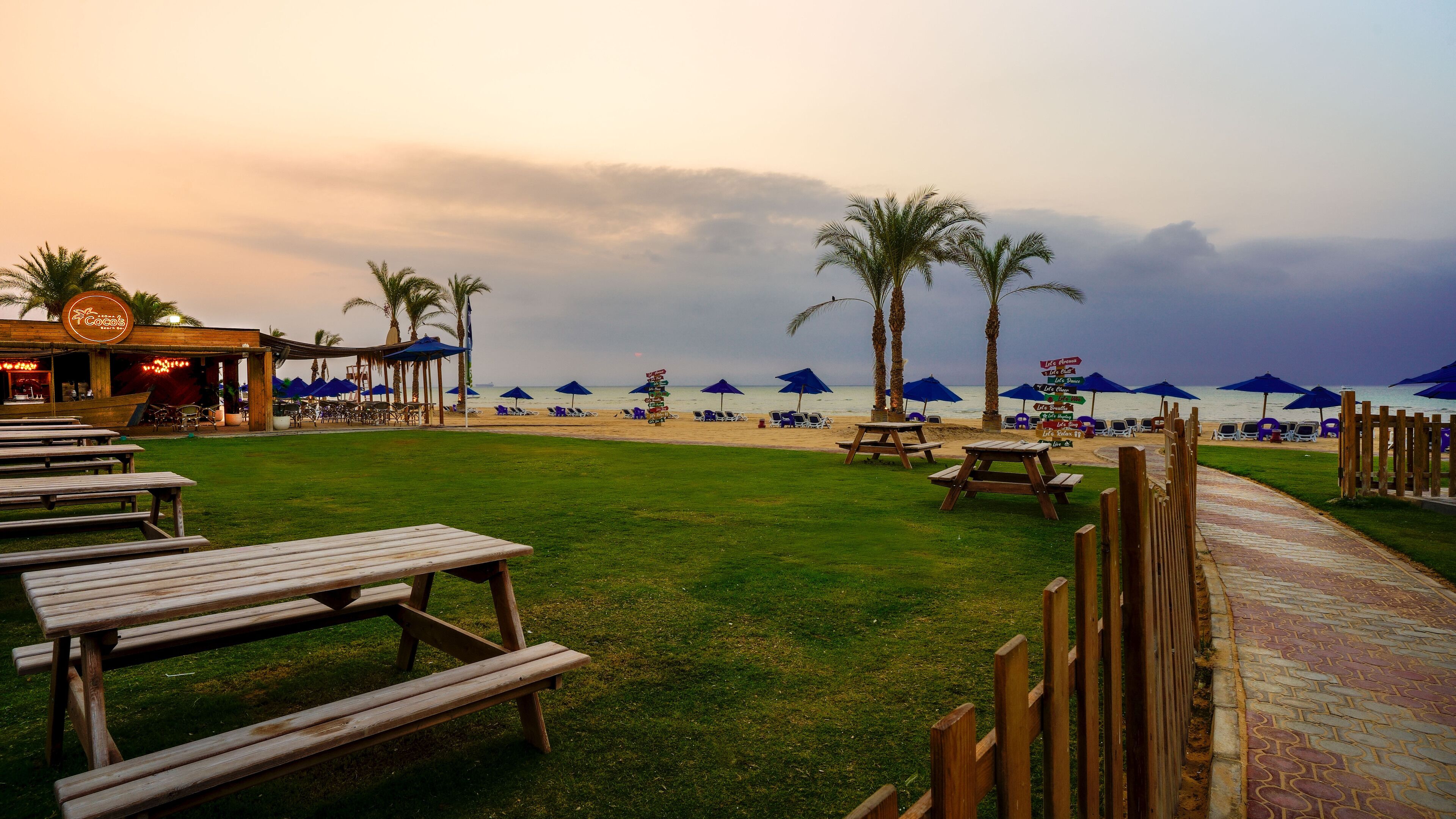 Beach bar