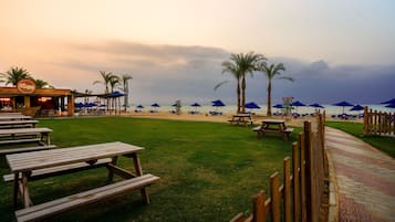 Beach bar