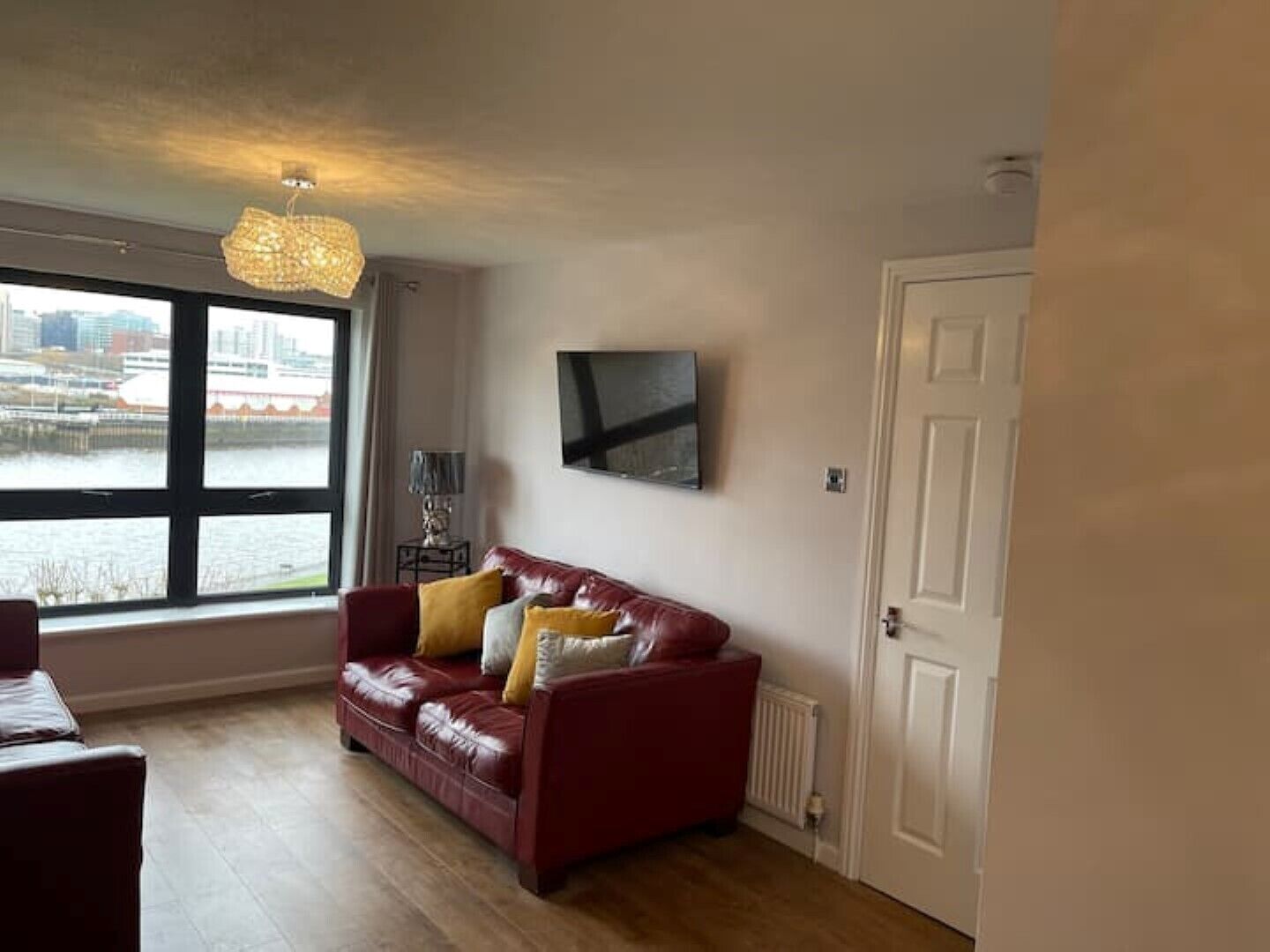 River view Apartment