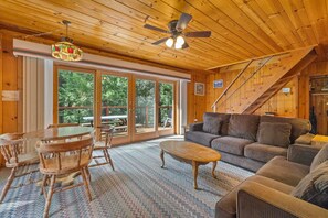 Televisión y reproductor de DVD 