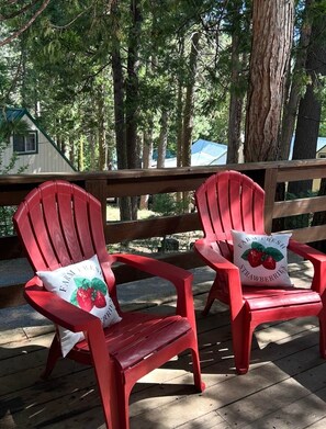 Property grounds - Rivers Resort Cabin #6 (Strawberry)