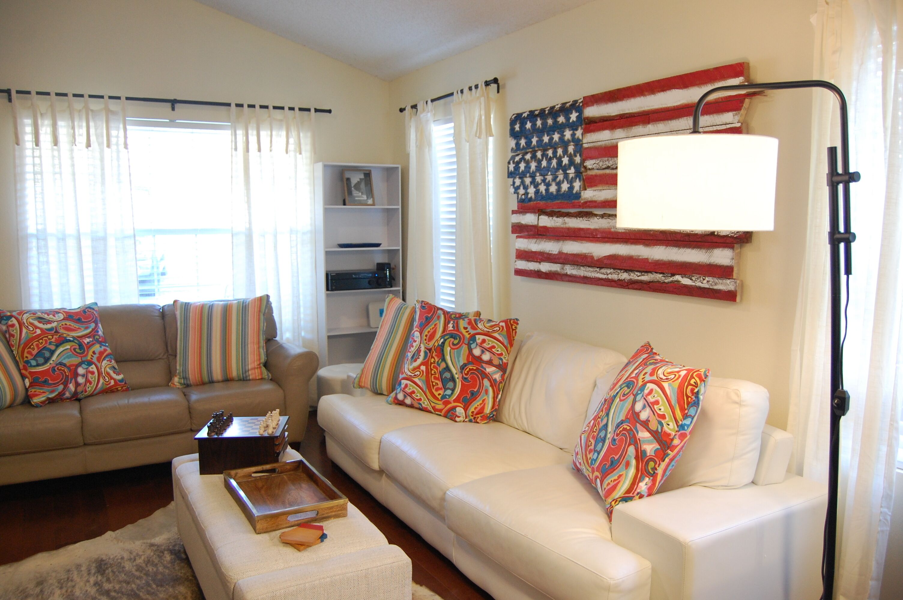 Lakeside house on Greers Ferry. Cozy, fun getaway.