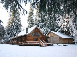 Exterior - Charming, Rustic Log Home on Edge of South Fork River (Raymond)