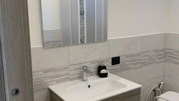 Haartrockner, Handtücher