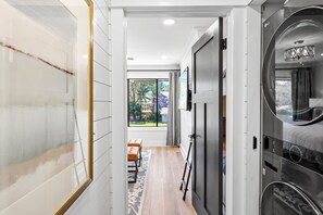 2 habitaciones, cuna de viaje, wifi y ropa de cama 