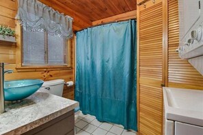 Shower, hair dryer, towels, soap - Lakefront! Pine Cone Cottage on Lake McKinley NEW (Spooner)