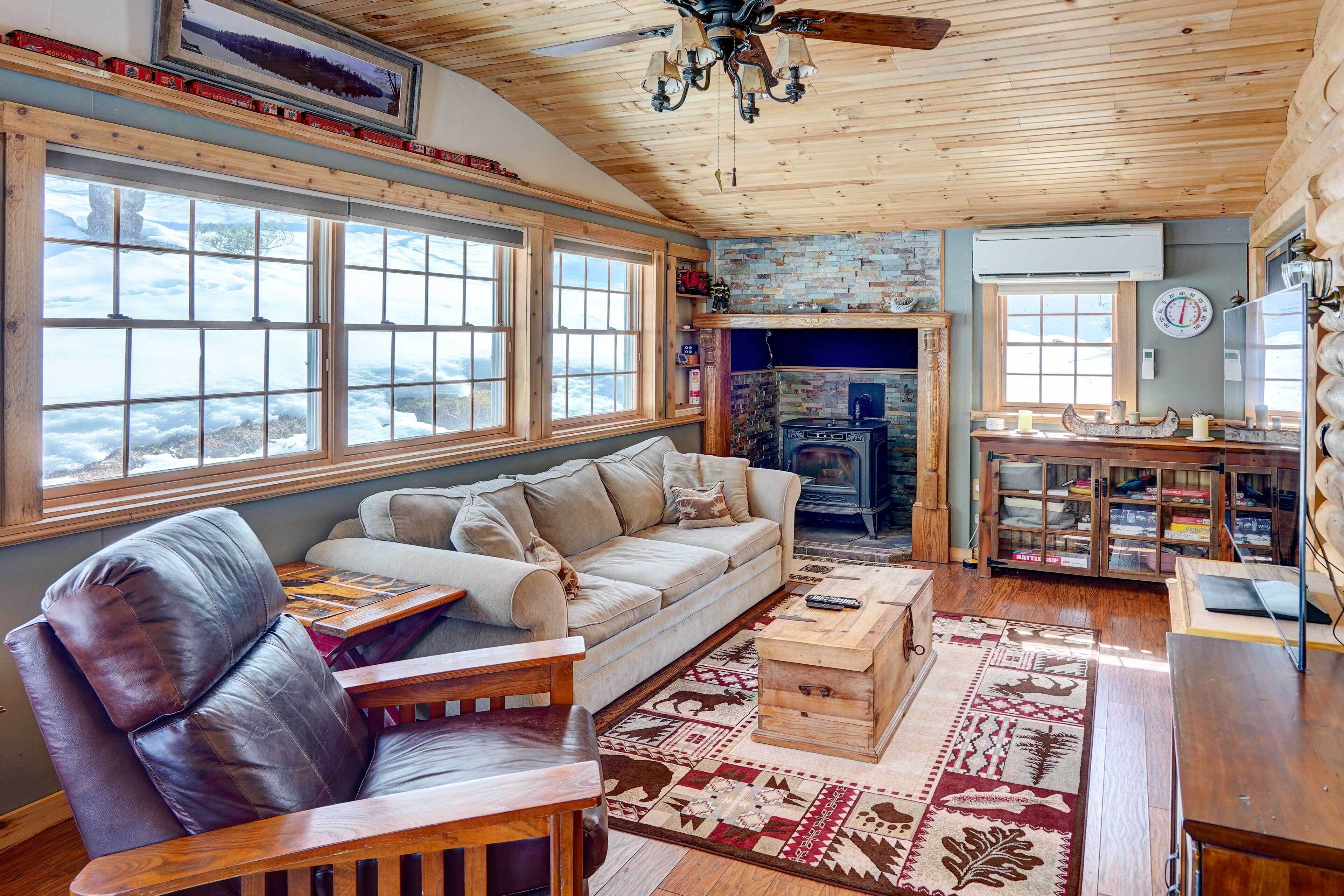 Riverfront Log Cabin on the Hudson w/ Private Dock