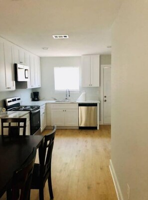 Fridge, microwave, oven, stovetop - Home Away 2BR (Wylie)