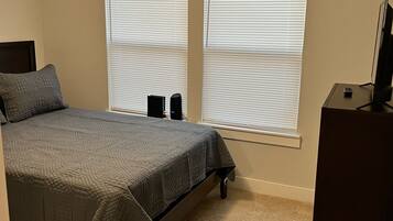 熨斗/熨衫板、床單