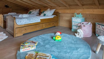 4 Schlafzimmer, Bügeleisen/Bügelbrett, WLAN, Bettwäsche