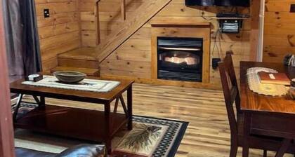 Mountain Escape Cabin