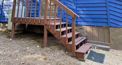 Mountain Escape Cabin