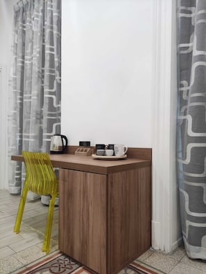 Familienzimmer | 1 Schlafzimmer, Minibar, Zimmersafe, Verdunkelungsvorhänge