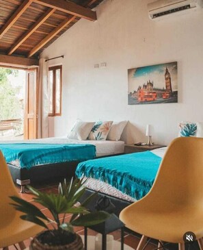 패밀리룸, 더블침대 2개, 앙스위트 | 1 개의 침실, 미니바, 방음 설비, 침대 시트