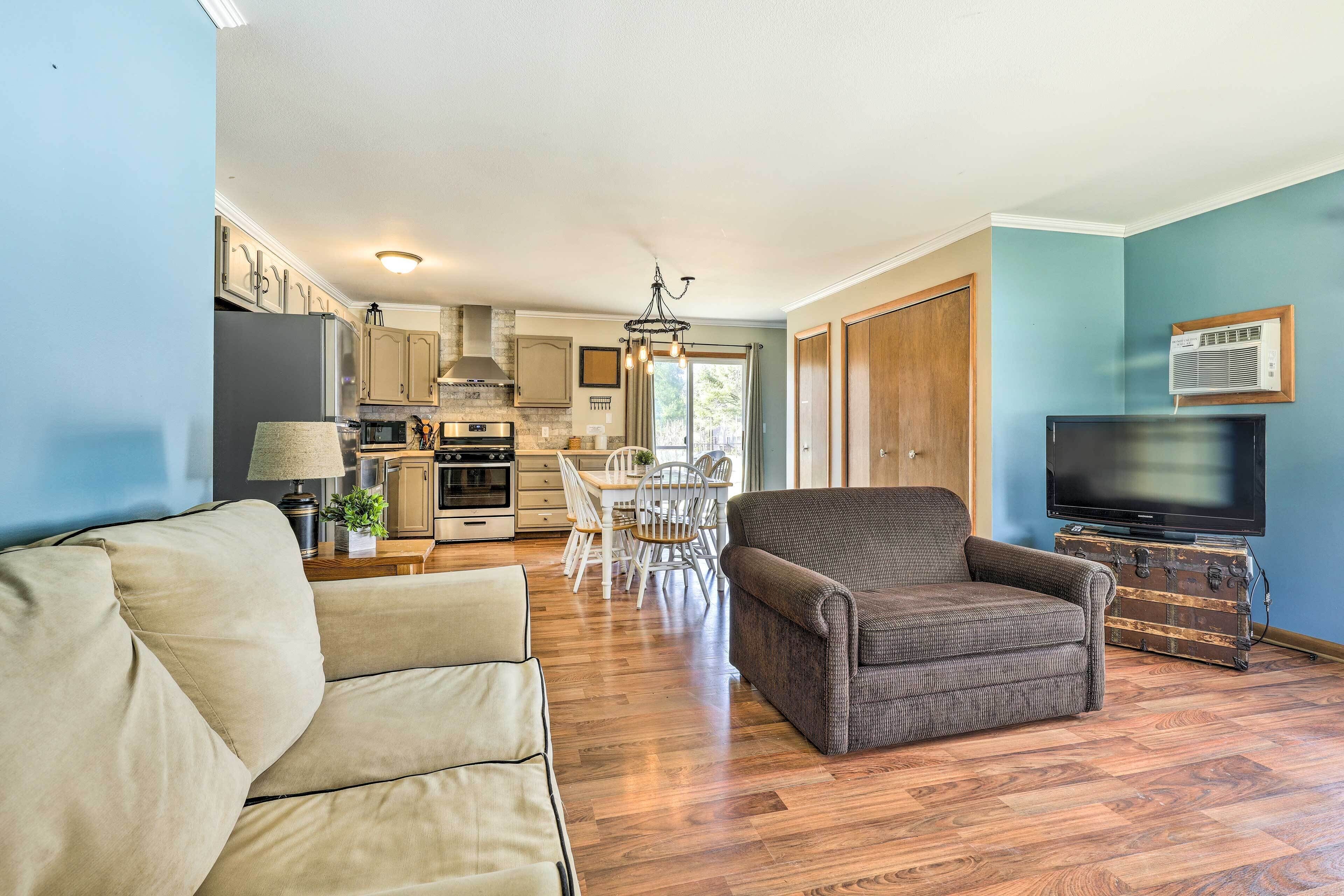 Mears Vacation Rental Near Silver Lake!