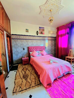 Traditional Room | Hypo-allergenic bedding, in-room safe, free WiFi, bed sheets - Dar Merzouga Meknes (Meknes)