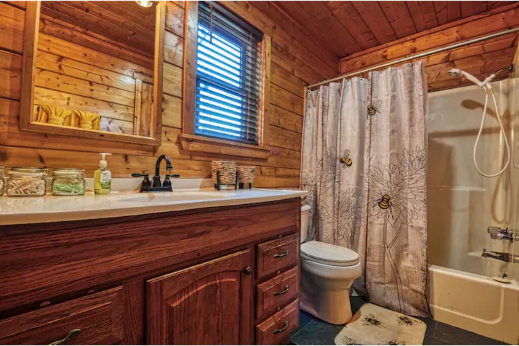 Enjoy a getaway with your Honey at The Beehive!!