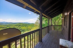 Property grounds - The Nest - Pickle Ball, Firepit, Hot Tub, Mt Views (Sevierville)