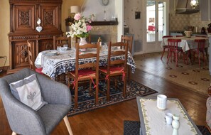 تناول الطعام