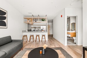 One Bedroom Apartment (Self Check-in with Virtual Front Desk) | Living area | LED TV - The Eighteen by Kasa (Nashville)