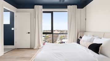 Laptop workspace, free WiFi, bed sheets