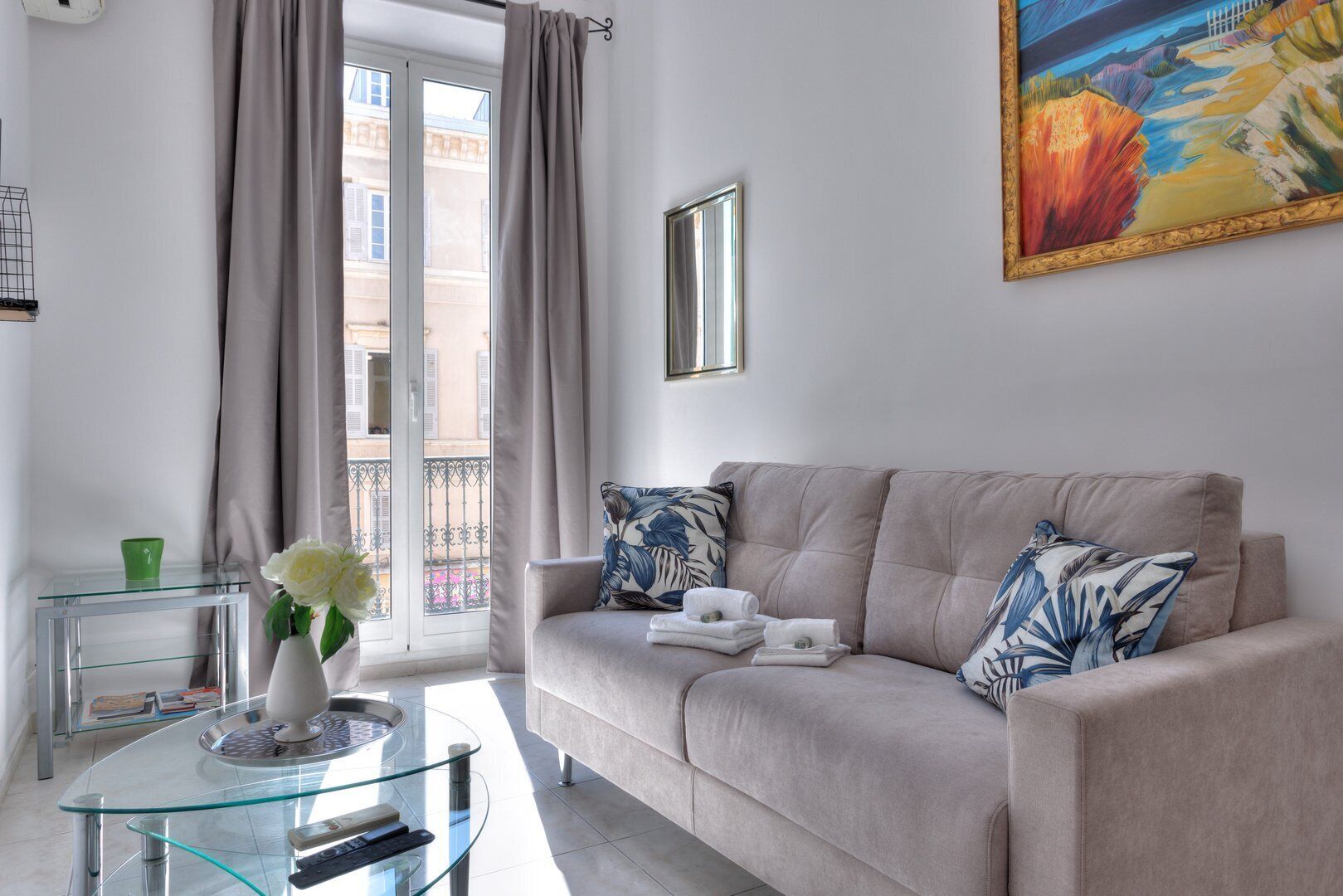 GuestReady - Beautiful Apt. in the City Centre