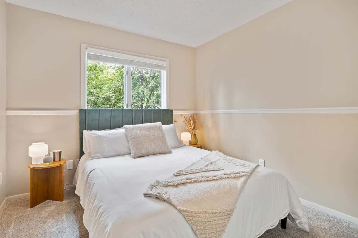 4 bedrooms, iron/ironing board, travel crib, WiFi